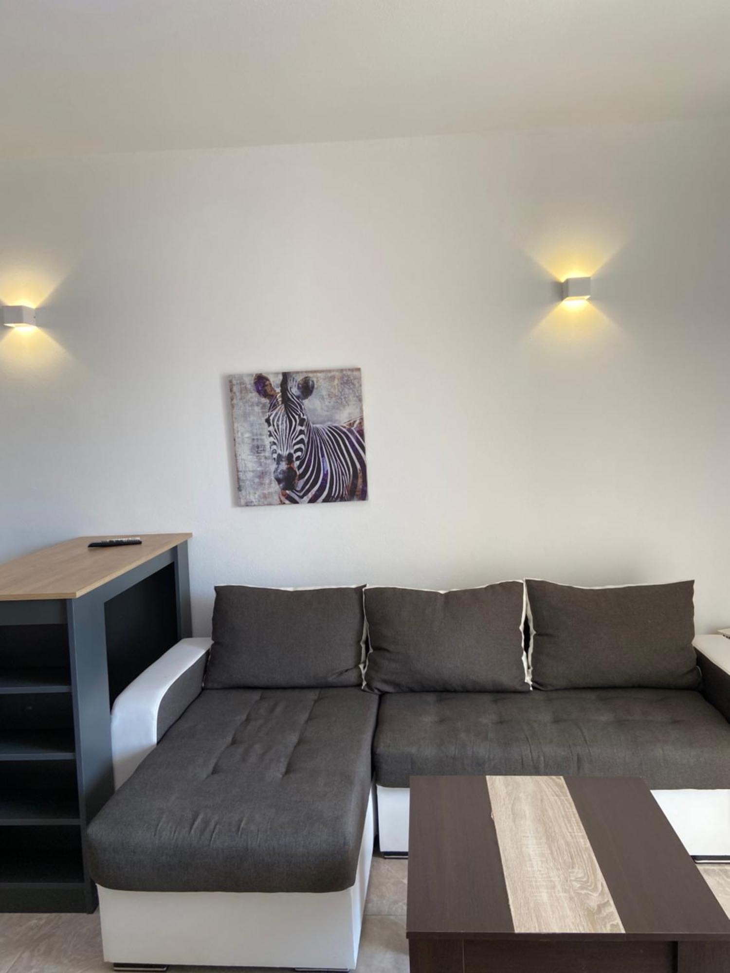 Montebello Inn Apartments Ulcinj Bagian luar foto