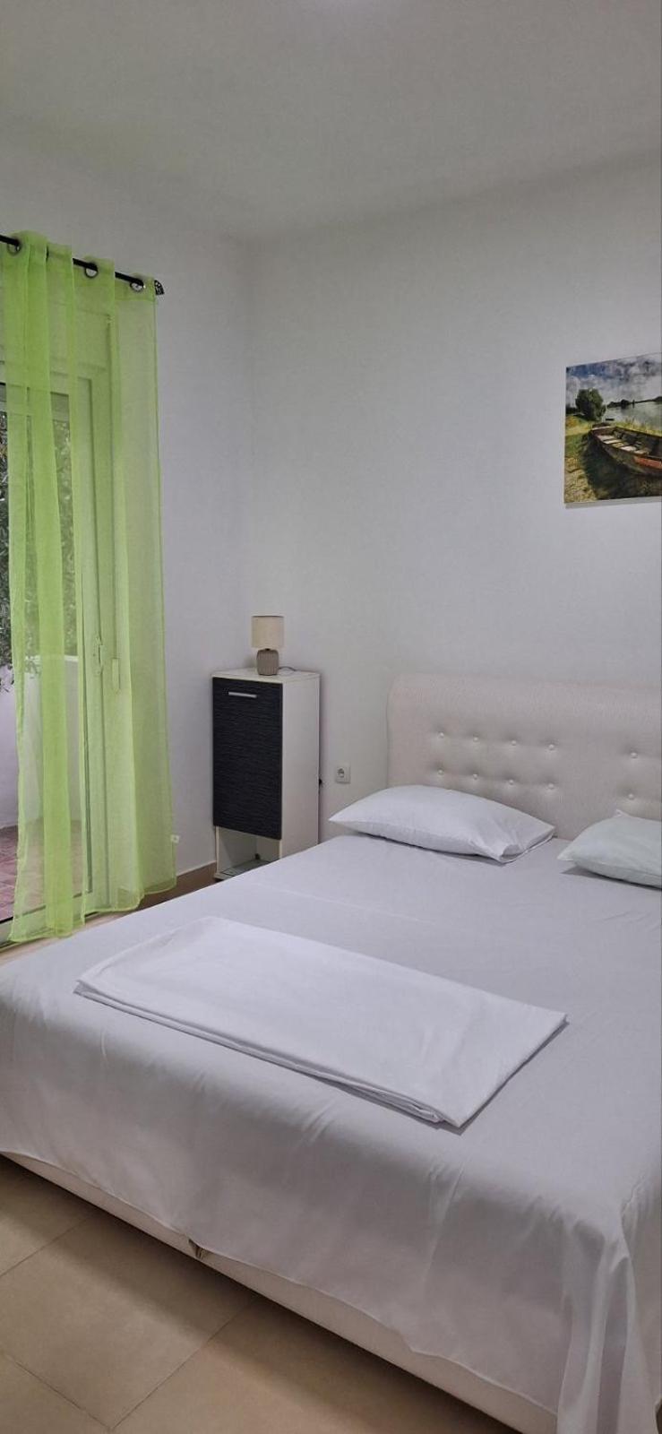 Montebello Inn Apartments Ulcinj Bagian luar foto